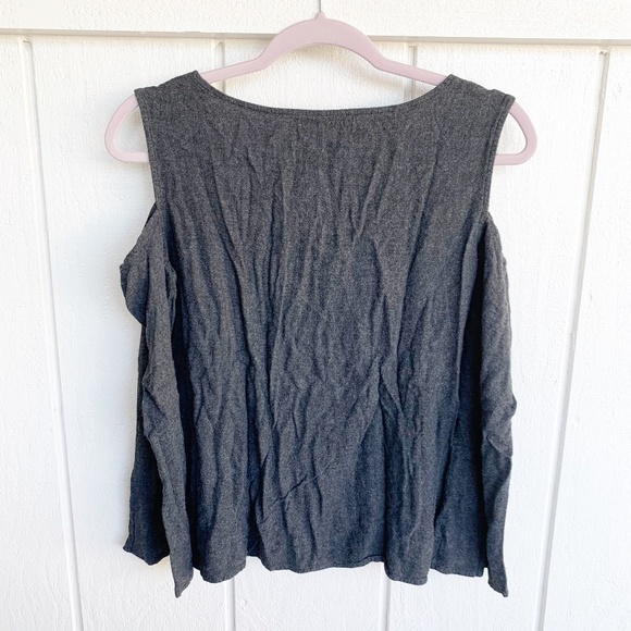 Anthropologie Cloth & Stone Cold Shoulder Top S - Picture 2 of 7